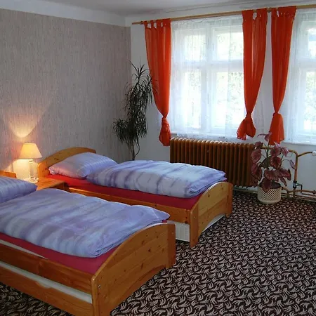 Holiday Jana بيت للعطل Malá Skála